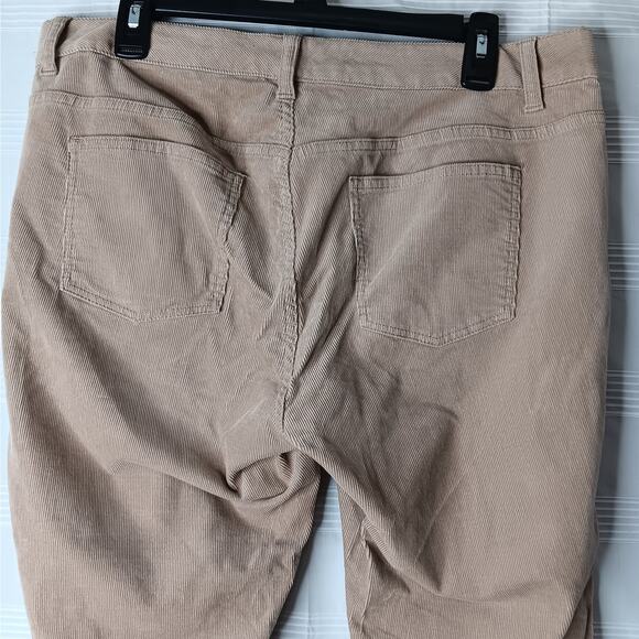 Talbots‎ Women's Petites Khaki Colored Corduroy Pants Jeans Women's Size 14WP - Picture 6 of 11
